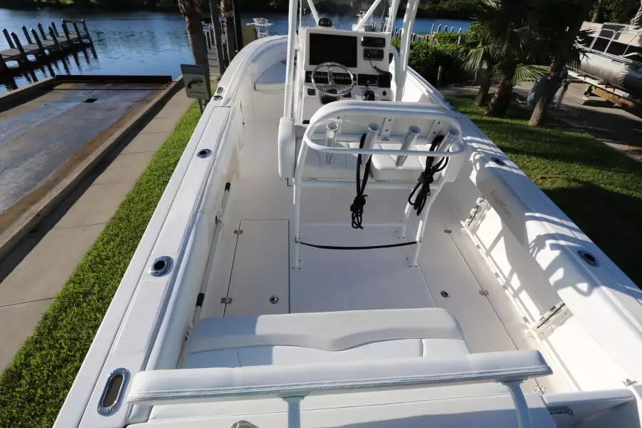2015 Edgewater 245 Center Console - Cockpit