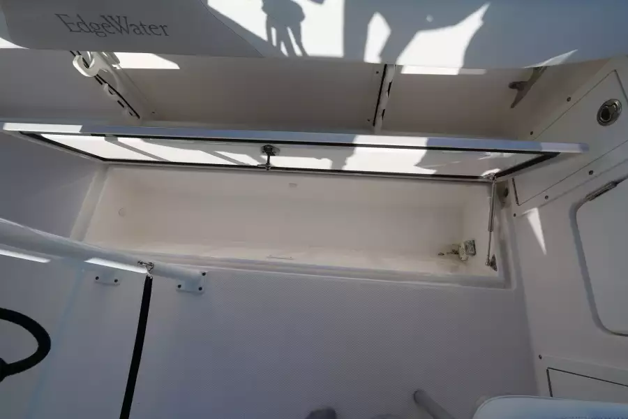 2015 Edgewater 245 Center Console - Fishbox