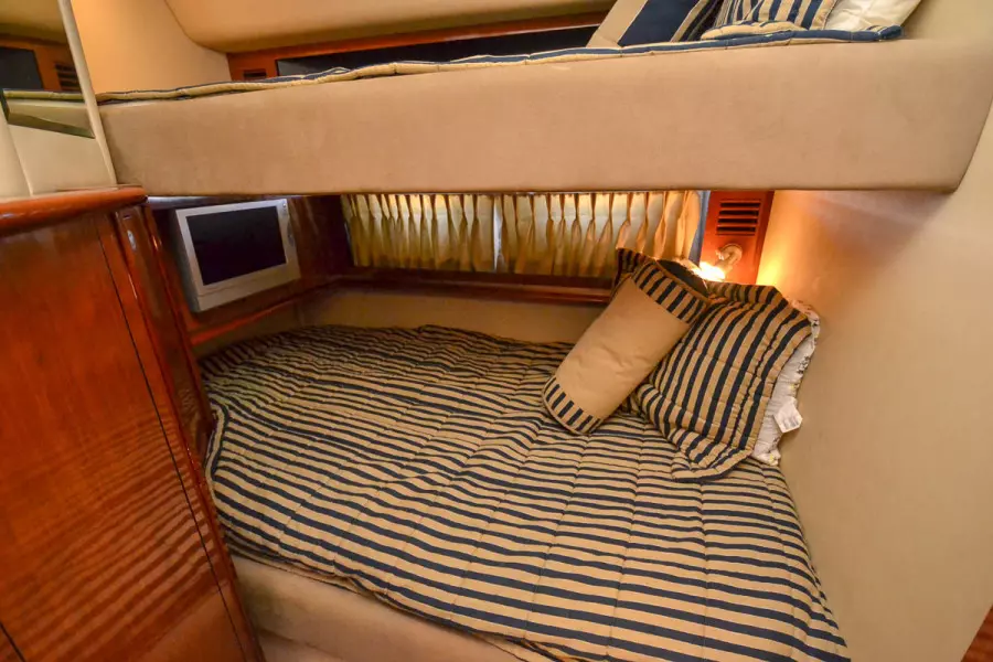 Lower Berth