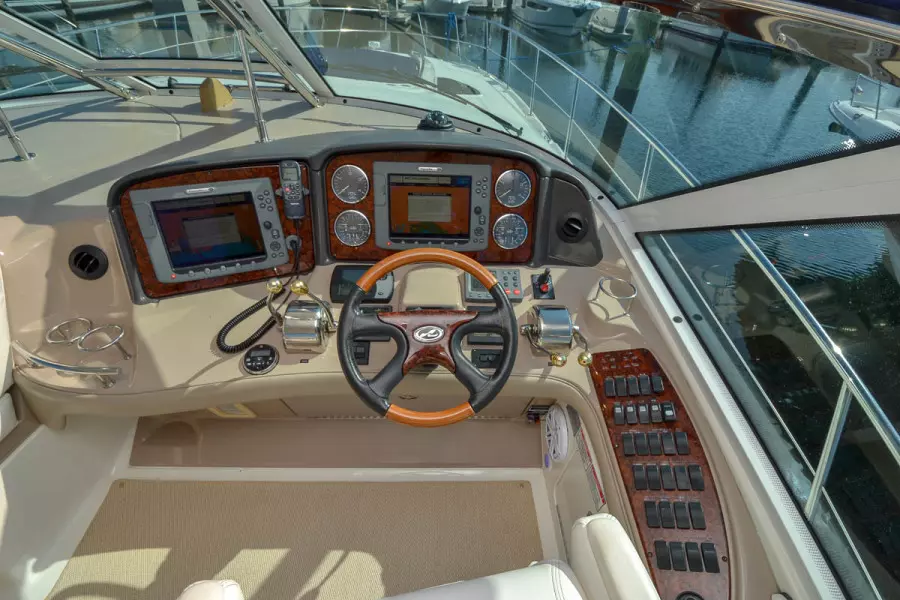 Helm & Electronics