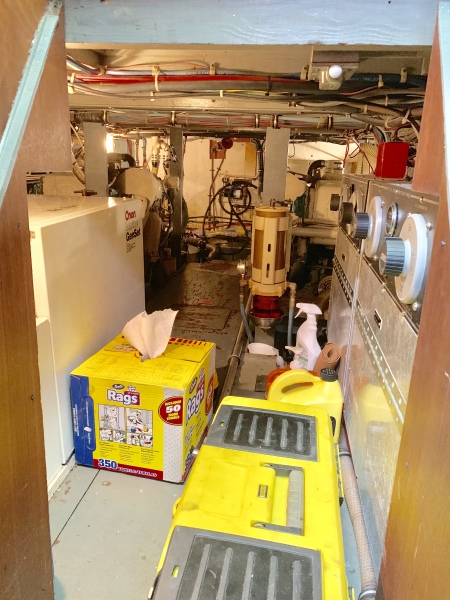 1977 Hatteras 42 LRC