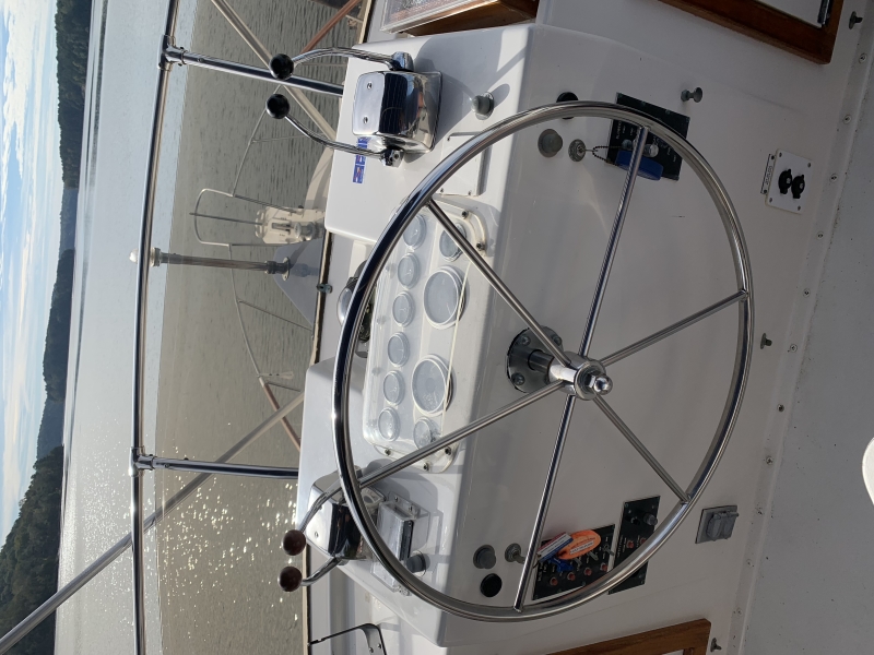1977 Hatteras 42 LRC