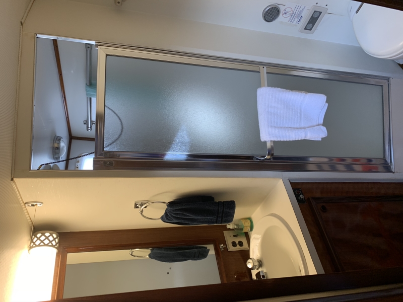 1977 Hatteras 42 LRC