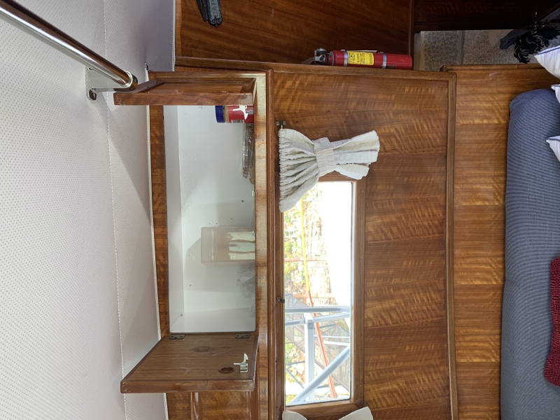 1977 Hatteras 42 LRC
