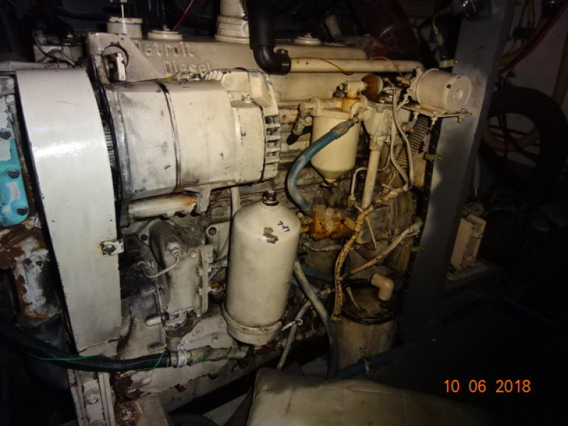 1977 Hatteras 42 LRC