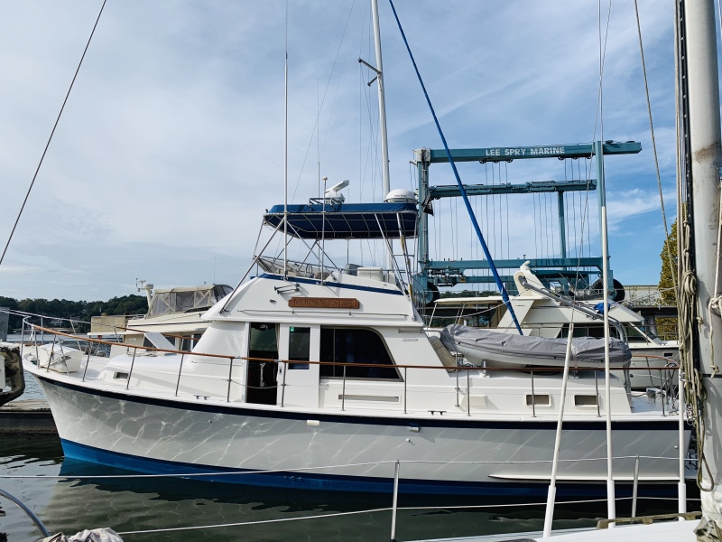 1977 Hatteras 42 LRC