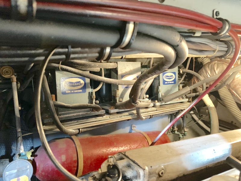 1977 Hatteras 42 LRC
