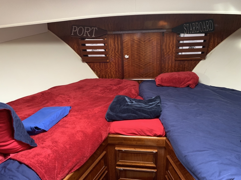 1977 Hatteras 42 LRC
