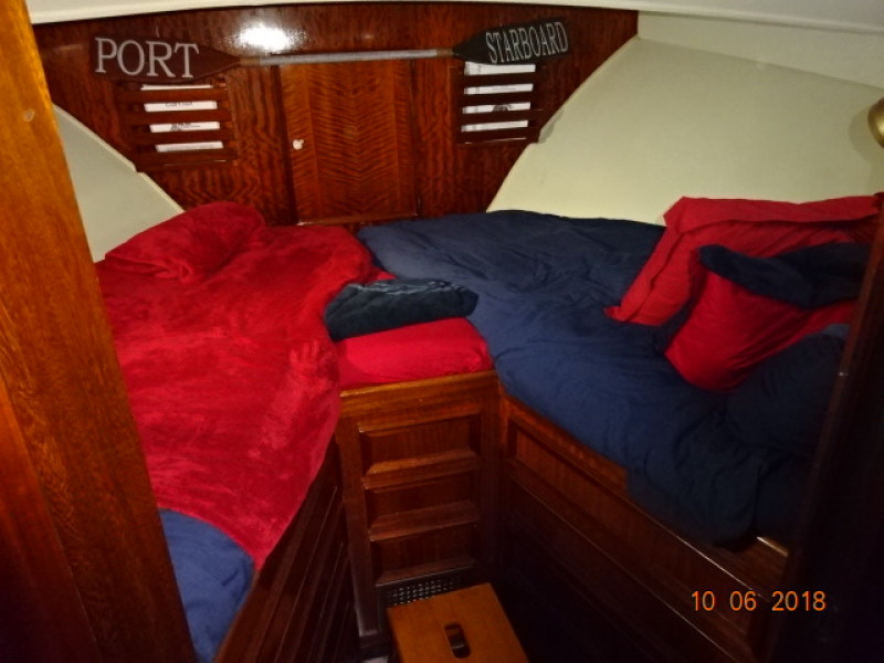 1977 Hatteras 42 LRC