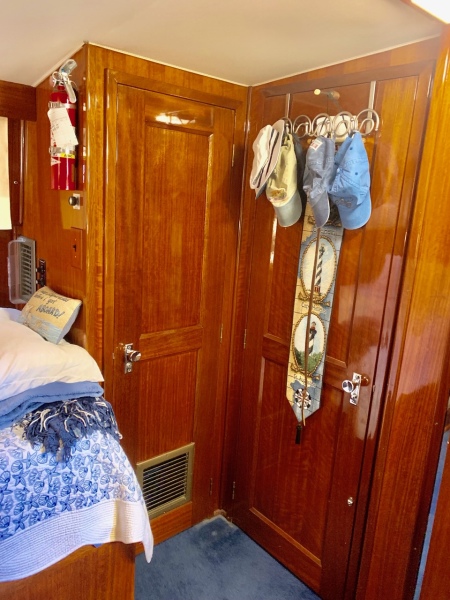 1977 Hatteras 42 LRC