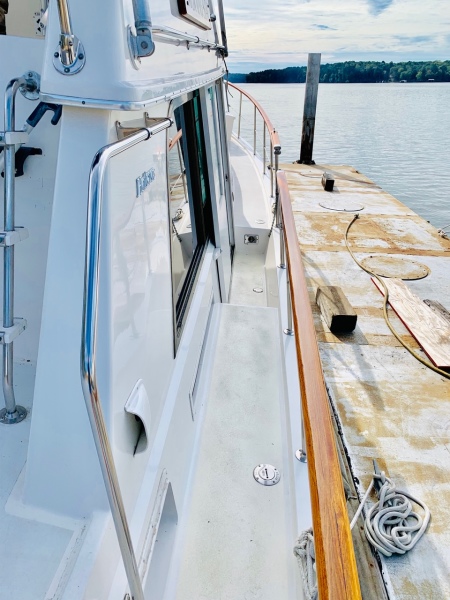 1977 Hatteras 42 LRC
