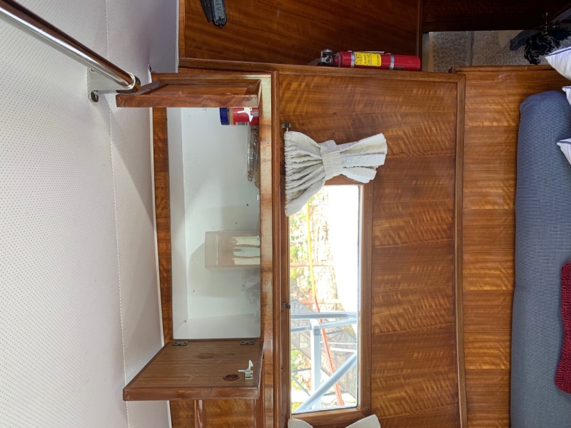 1977 Hatteras 42 LRC