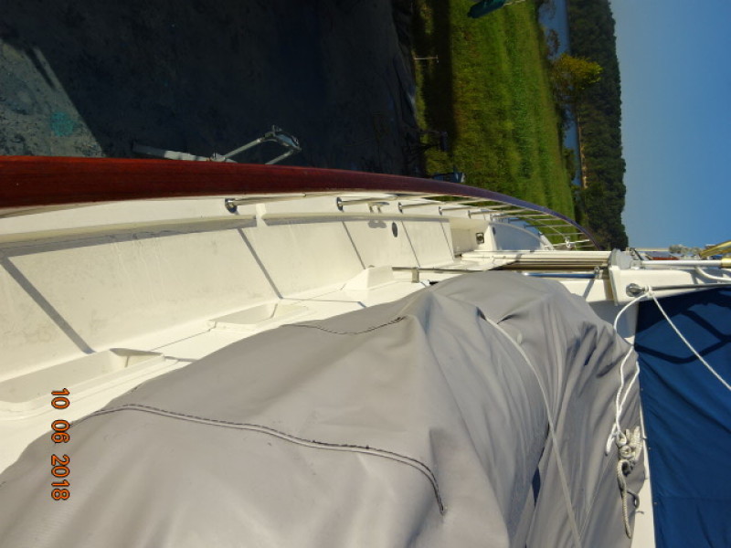 1977 Hatteras 42 LRC