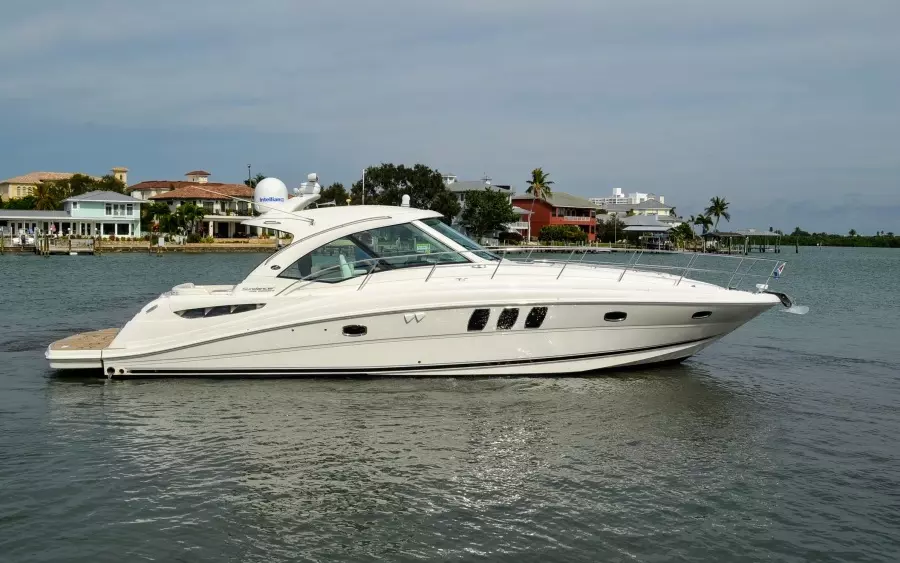 2011 Sea Ray 500 Sundancer