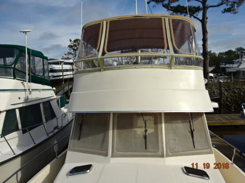 2009 Mainship Expedition