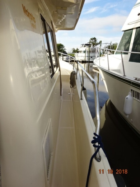 2009 Mainship Expedition