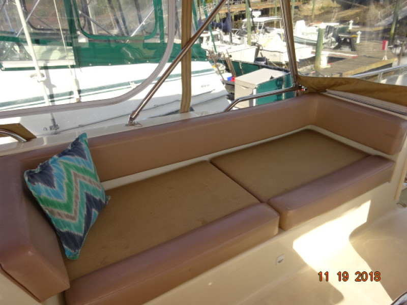 2009 Mainship Expedition