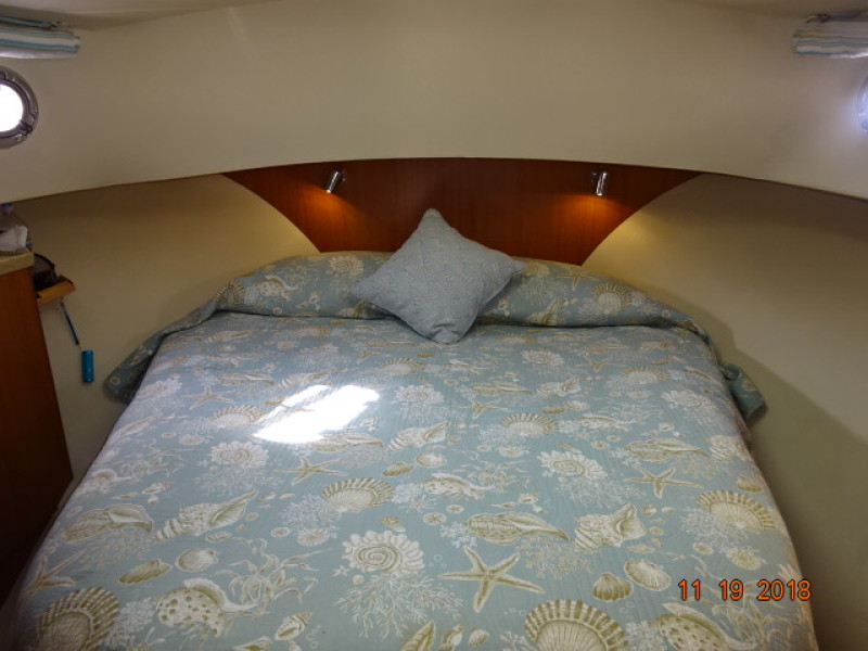 2009 Mainship Expedition
