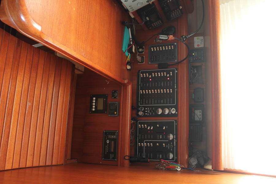 2003 Hunter 426 DS