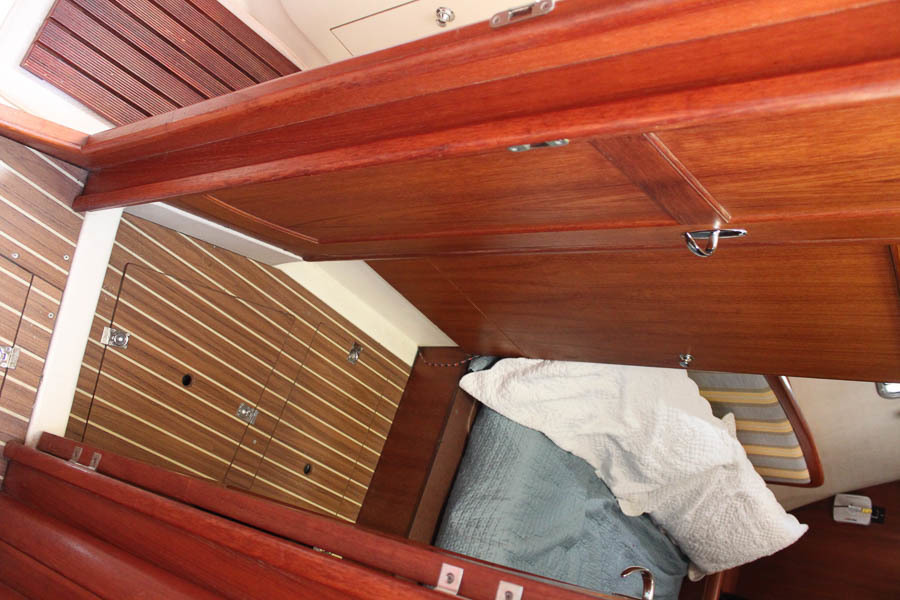 2003 Hunter 426 DS