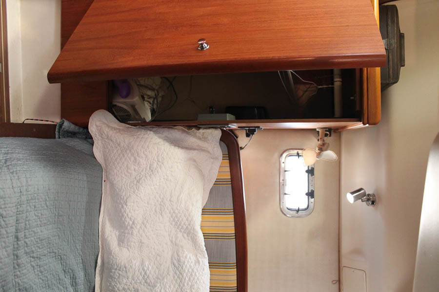 2003 Hunter 426 DS