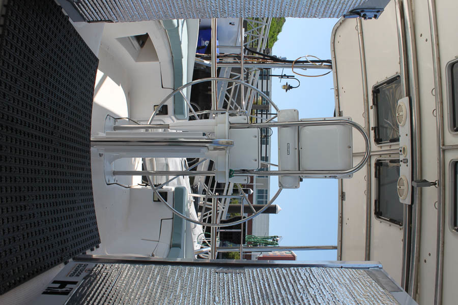 2003 Hunter 426 DS