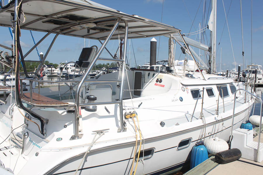 2003 Hunter 426 DS