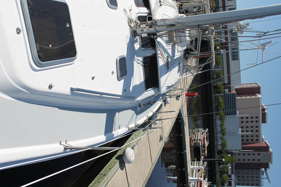 2003 Hunter 426 DS