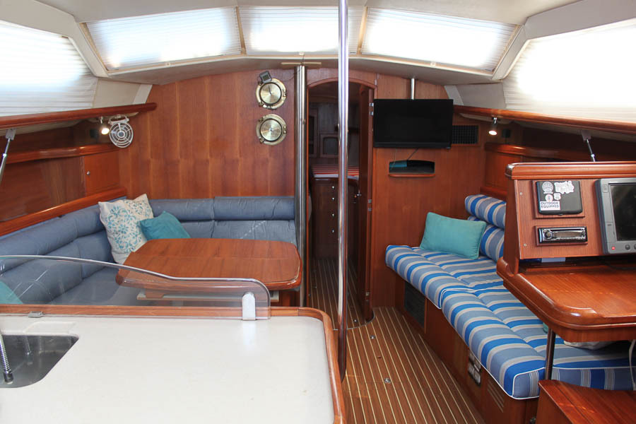 2003 Hunter 426 DS