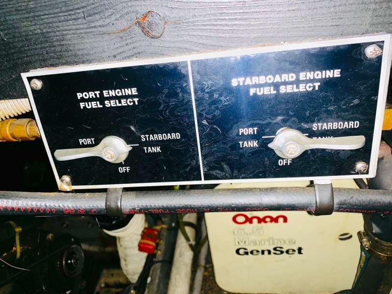 1986 Sea Ray 360 Aft Cabin