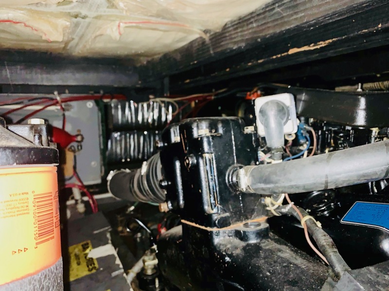 1986 Sea Ray 360 Aft Cabin