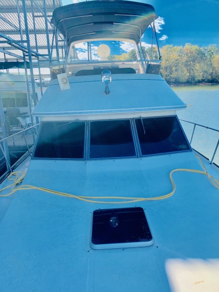 1986 Sea Ray 360 Aft Cabin