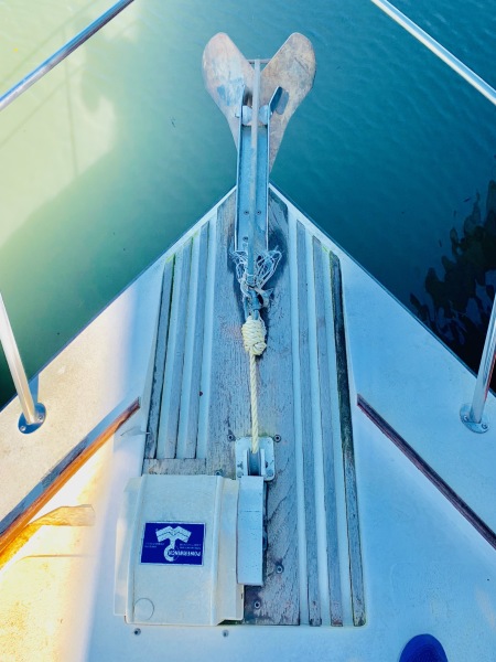 1986 Sea Ray 360 Aft Cabin