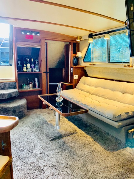 1986 Sea Ray 360 Aft Cabin