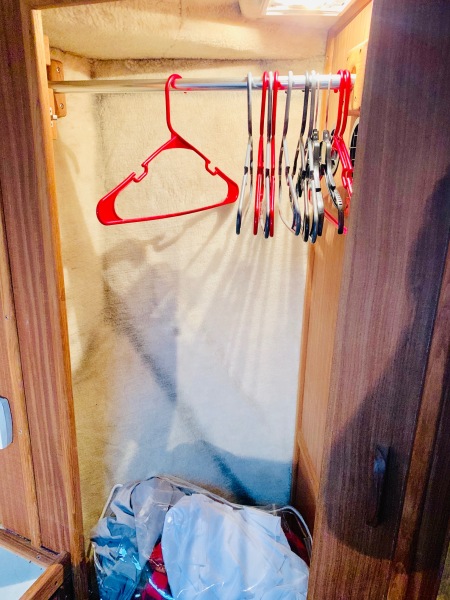 1986 Sea Ray 360 Aft Cabin