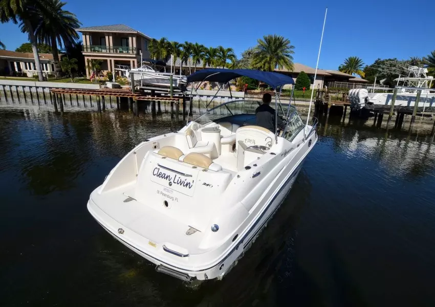 2008 Sea Ray 240 Sundancer