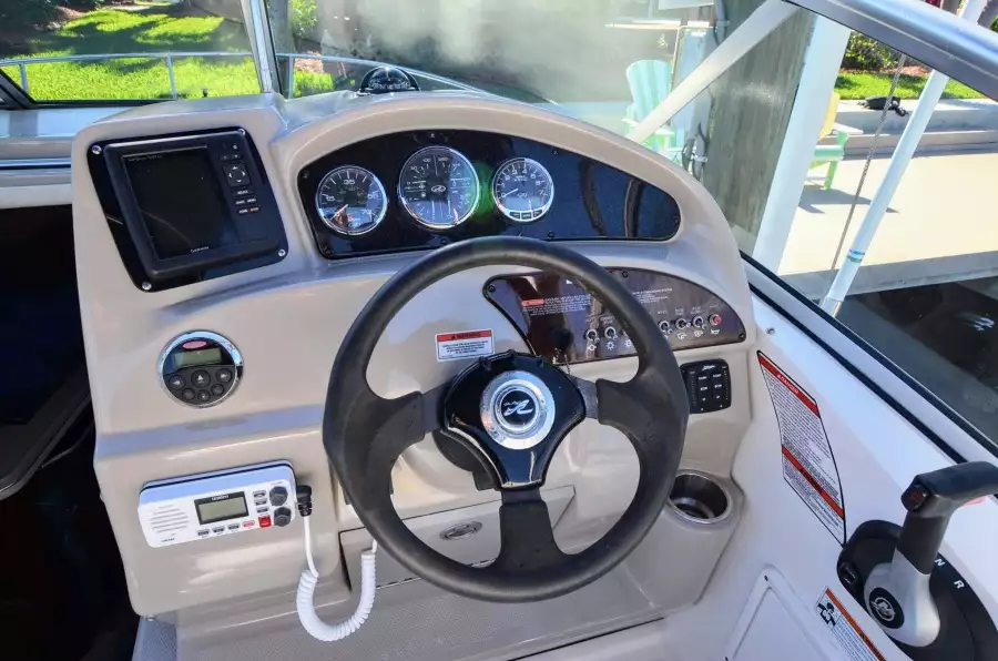 2008 Sea Ray 240 Sundancer