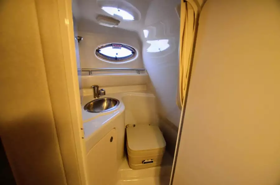 2008 Sea Ray 240 Sundancer