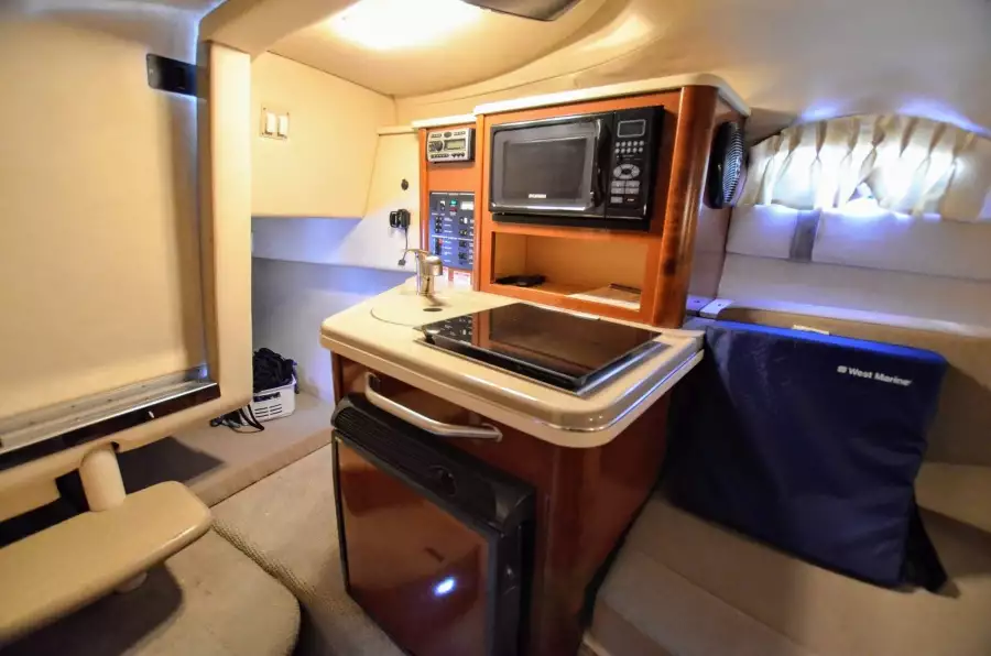 2008 Sea Ray 240 Sundancer