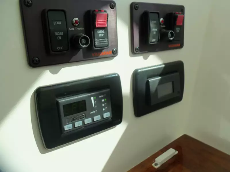 Emergency Engine Controls & Helm A/C