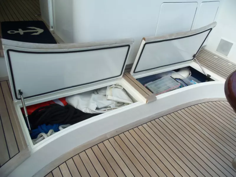 Forward Cockpit Storage