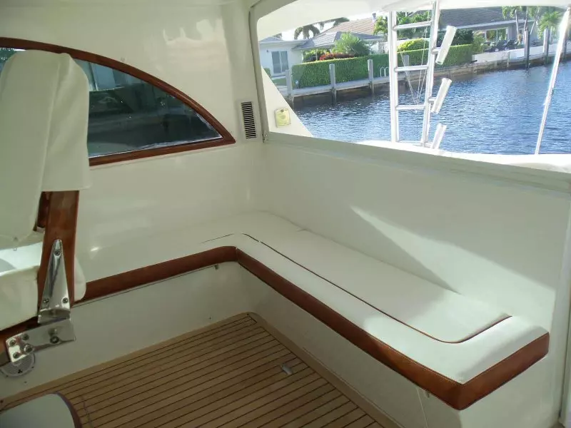 Helm Deck Seating Starboard