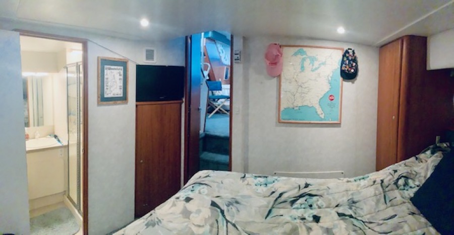 1997 Silverton 372