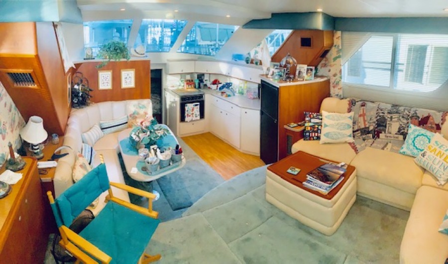1997 Silverton 372