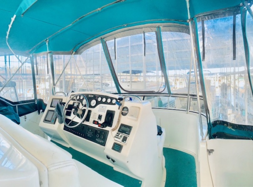 1997 Silverton 372