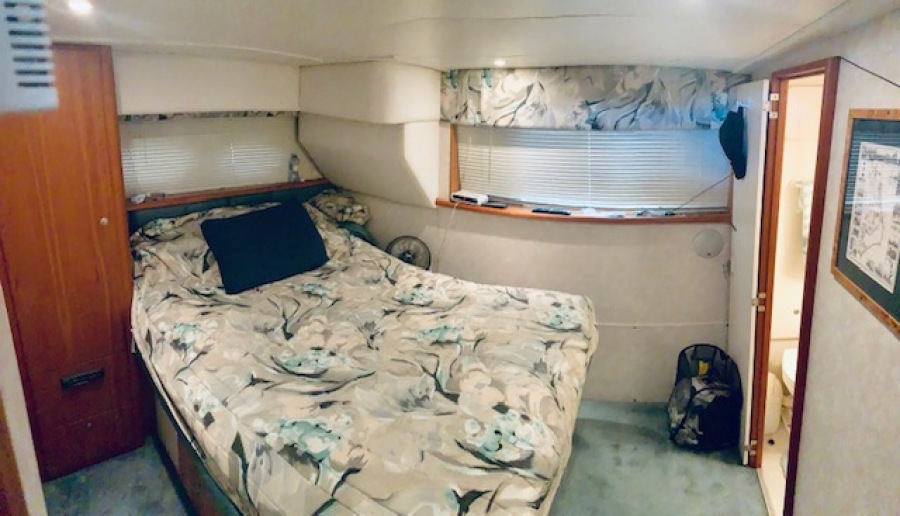 1997 Silverton 372