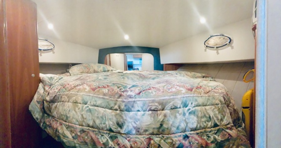 1997 Silverton 372