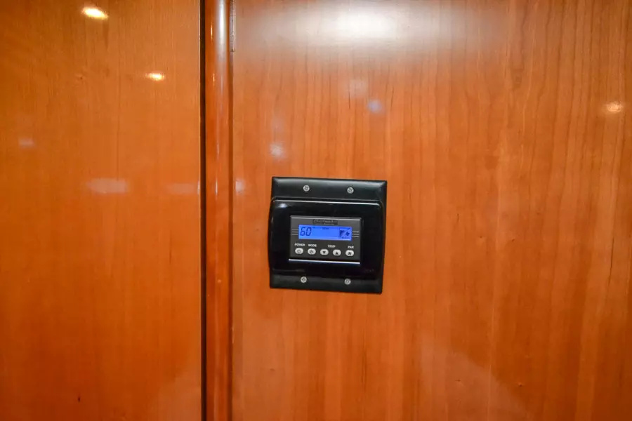 Master AC