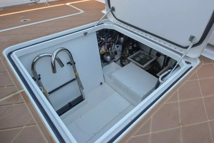 2018 Hydra-Sports 4200 Siesta