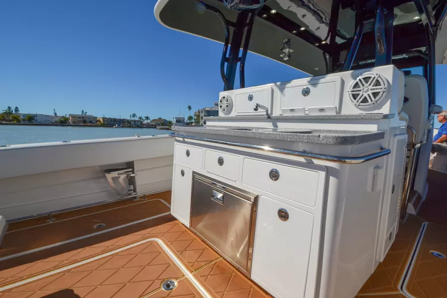 2018 Hydra-Sports 4200 Siesta